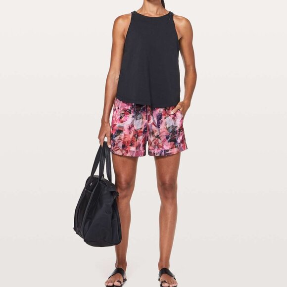 lululemon athletica Pants - NEW Lululemon Spring Break Away Short *4-way Stretch 3" Sun Dazed Multi Pink 6